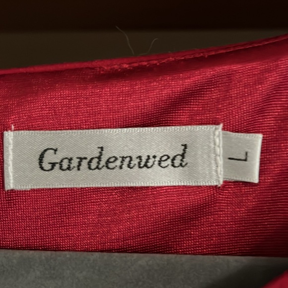 Lg Red Sleeveless Dress w/Black Sash - Picture 2 of 5